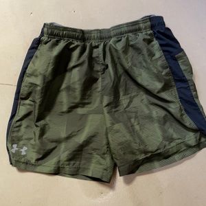 Under Armour Heat Gear Loose Fit Running Shorts